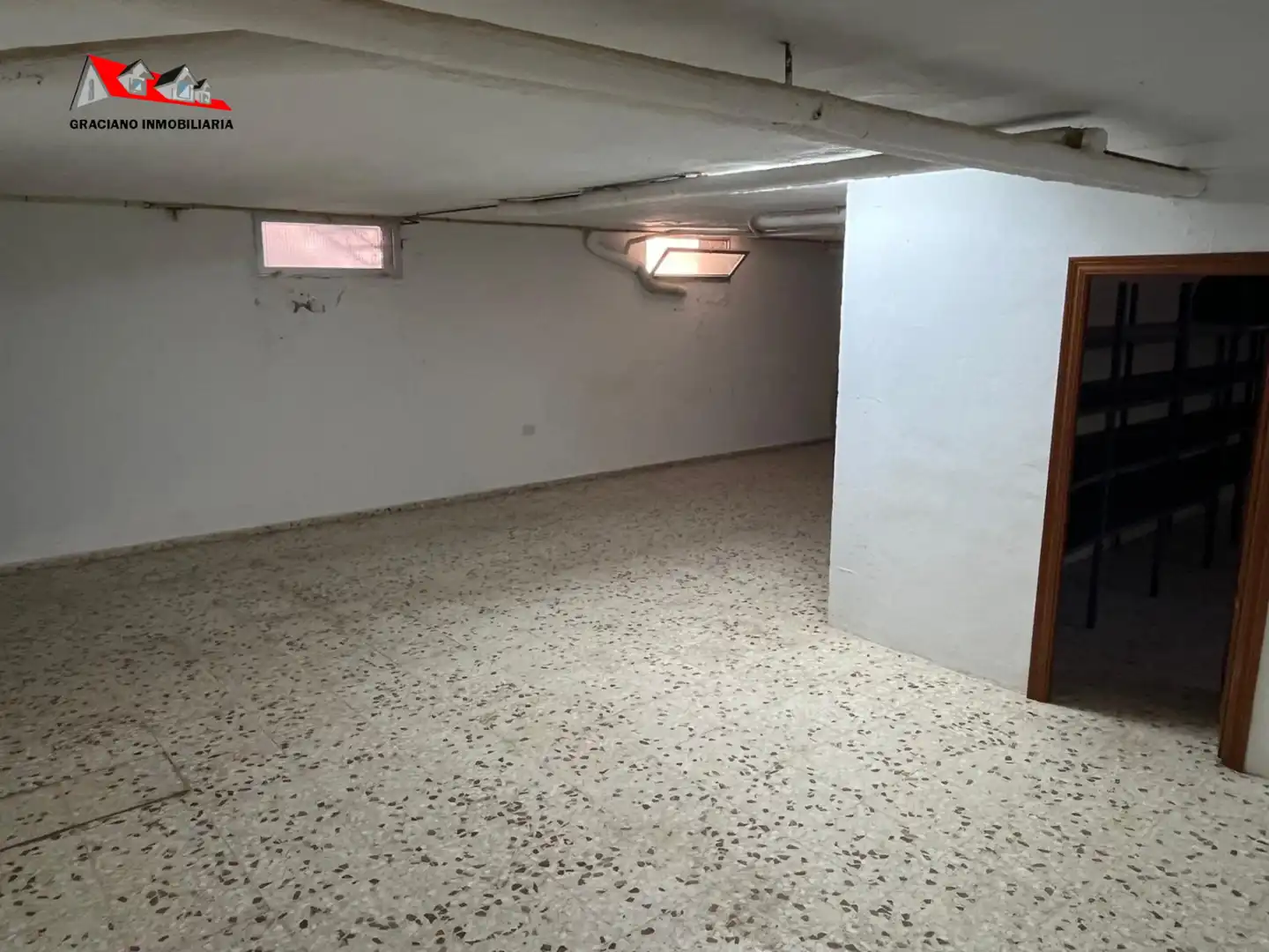 Casa aparellada amb jardí en venda a Casas de Juan Núñez, imagen 17