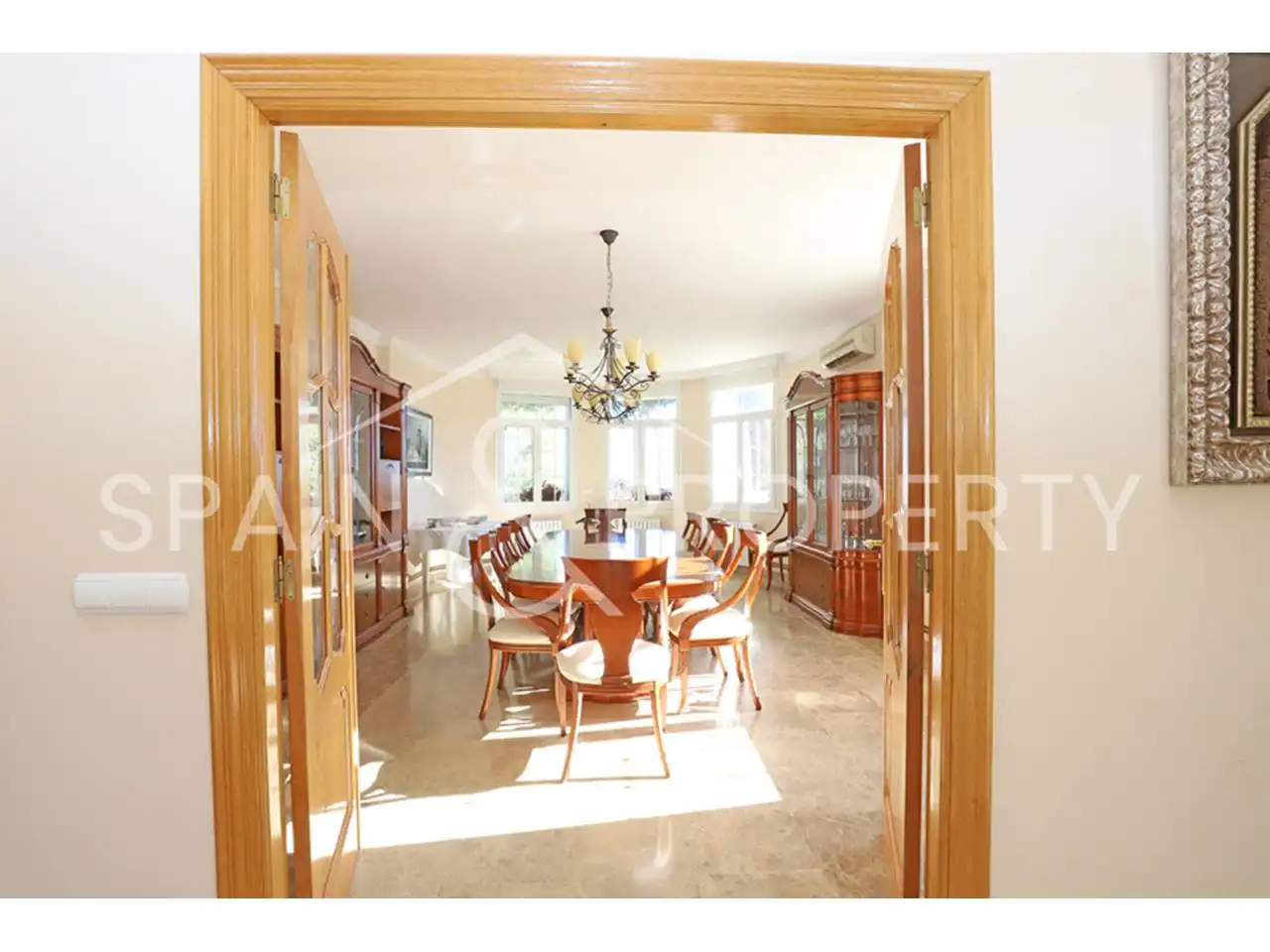 Comedor de Casa o chalet en venta en Turís con Aire acondicionado, Calefacción y Jardín privado