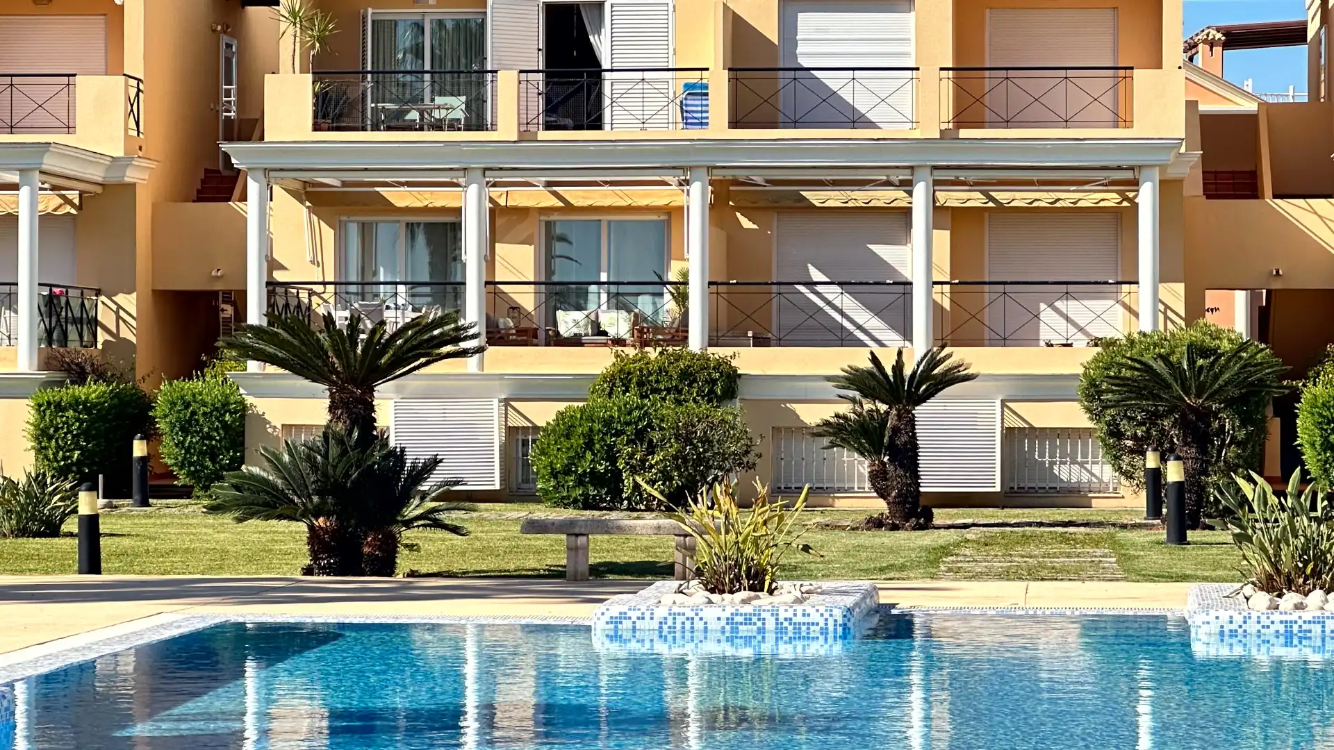 Vista exterior de Apartament de lloguer en Oliva amb Aire condicionat, Calefacció i Terrassa