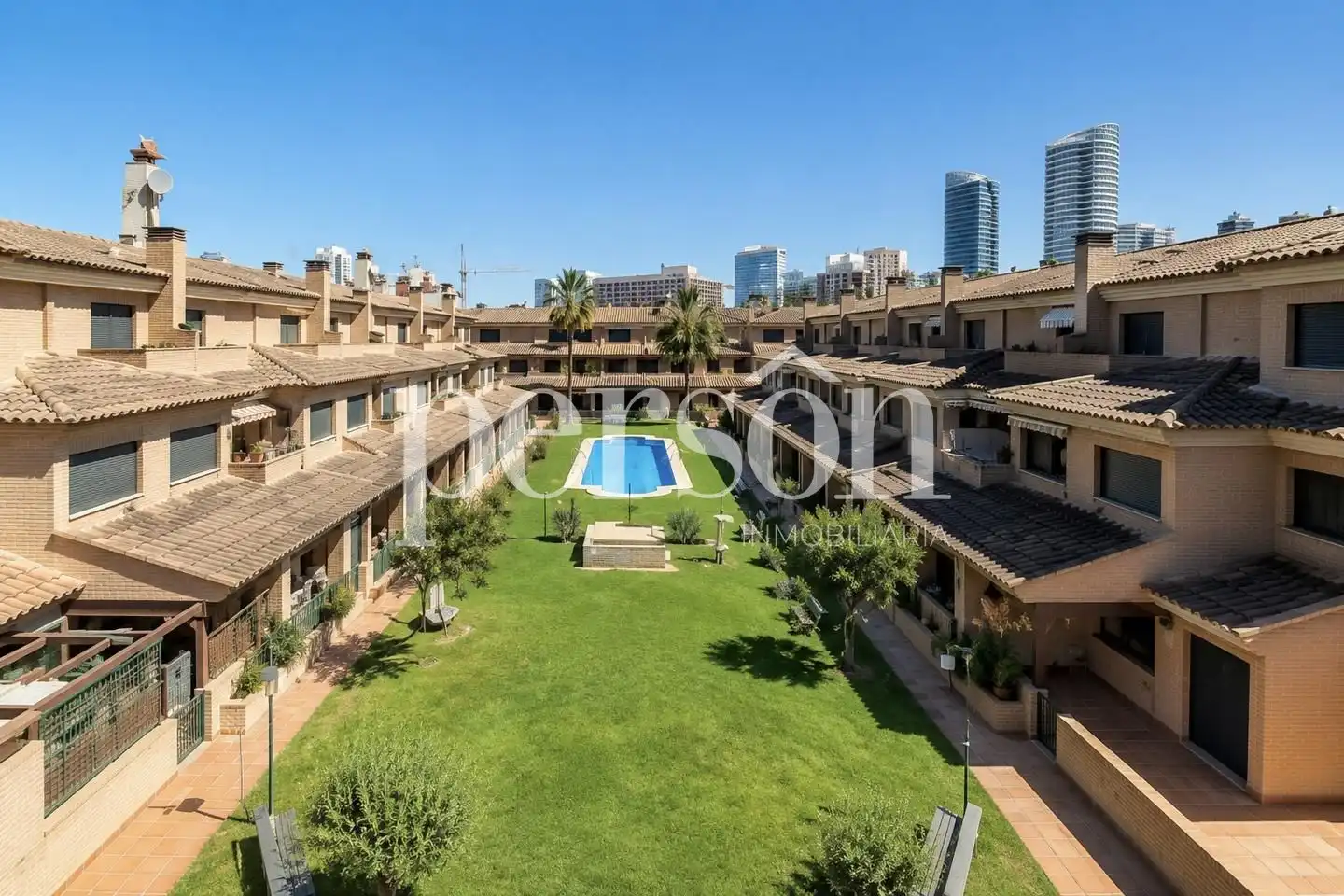Vista exterior de Casa o chalet en venta en Valencia con Aire acondicionado y Terraza