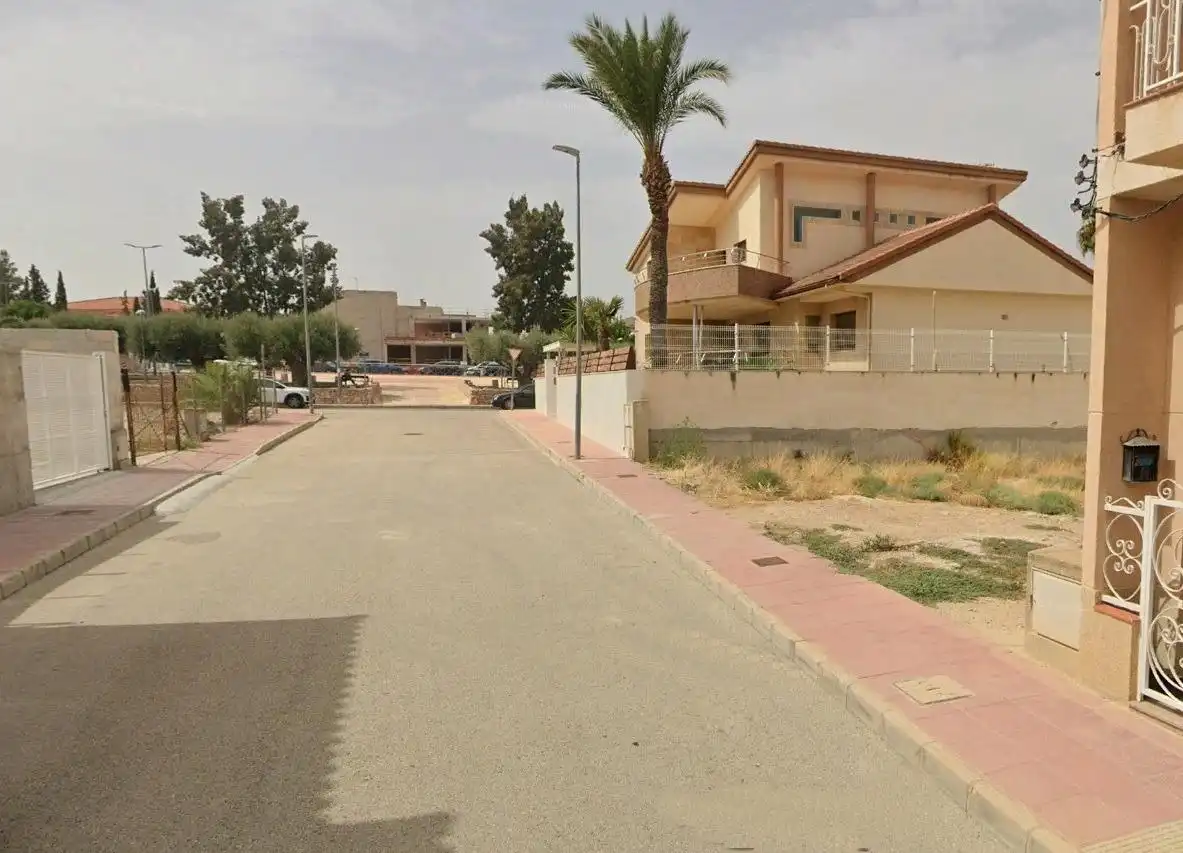 Terrenys i solars en venda a Calle ALCAZABA, imagen 2