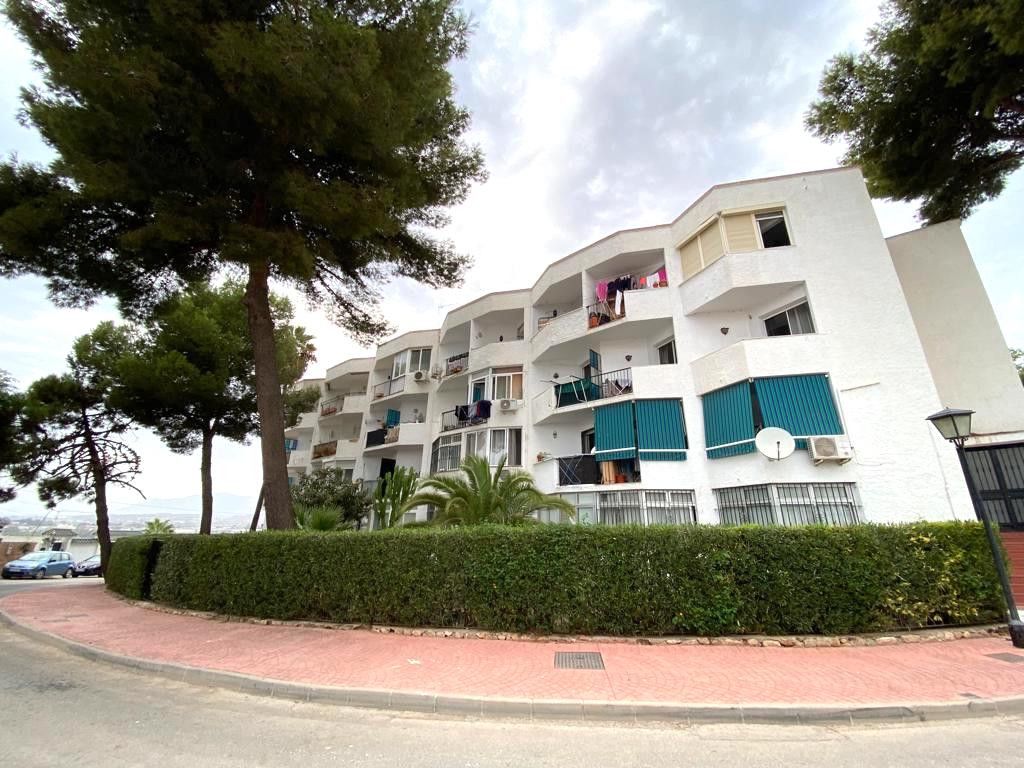 Exterior view of Study to rent in Marbella  with Air Conditioner, Furnished and Internet