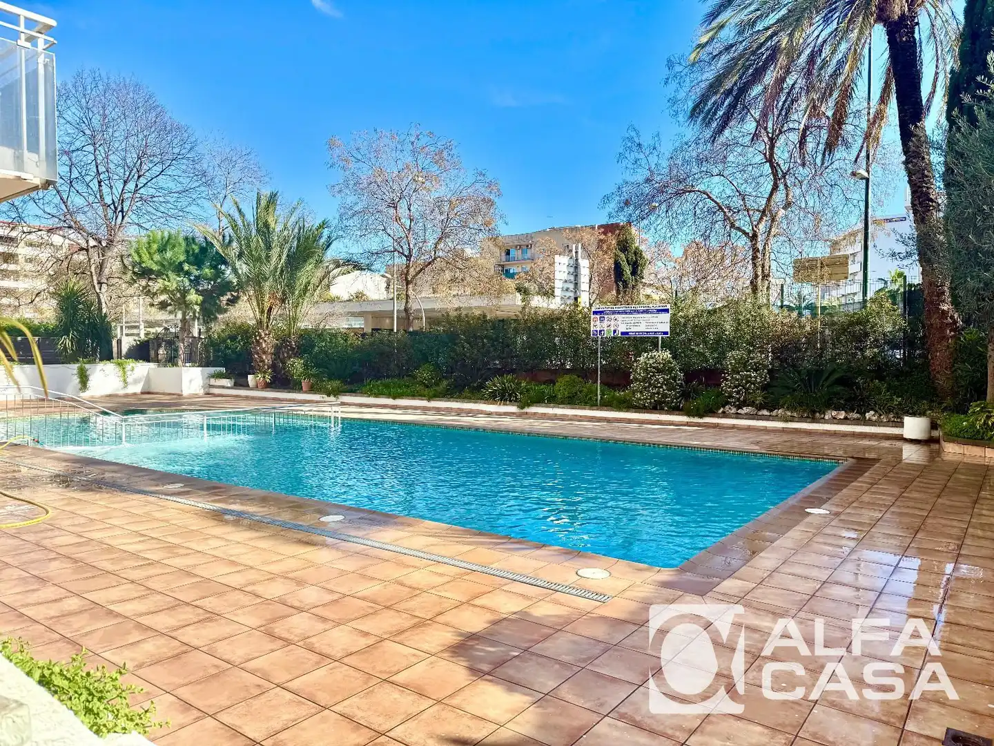 Piscina de Piso en venta en Lloret de Mar con Calefacción, Terraza y Piscina