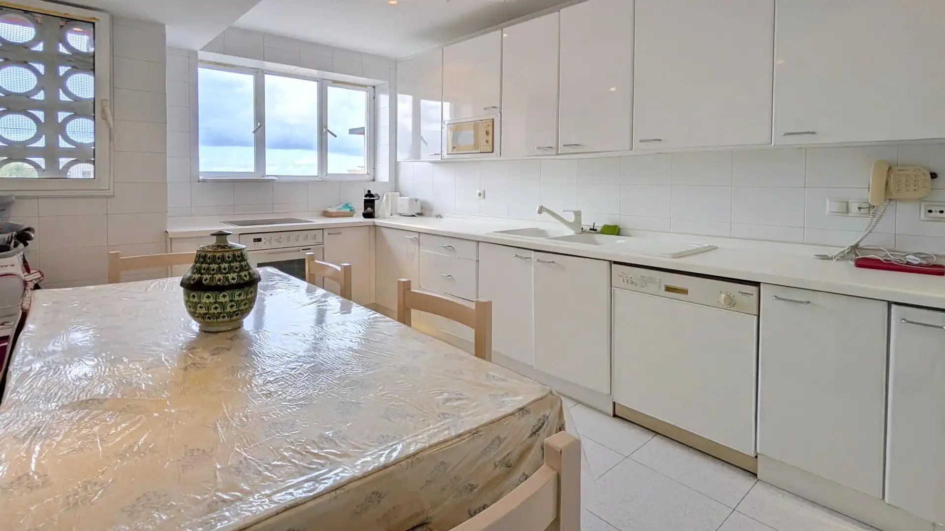 Kitchen of Flat for sale in Santander  with Heating, Terrace and Storage room