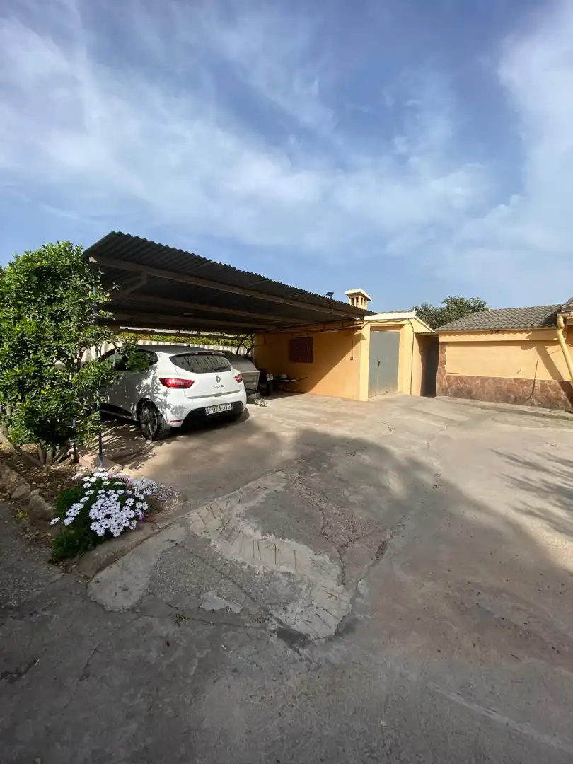 Aparcament de Casa o xalet en venda en L'Alcora amb Aire condicionat, Calefacció i Jardí privat