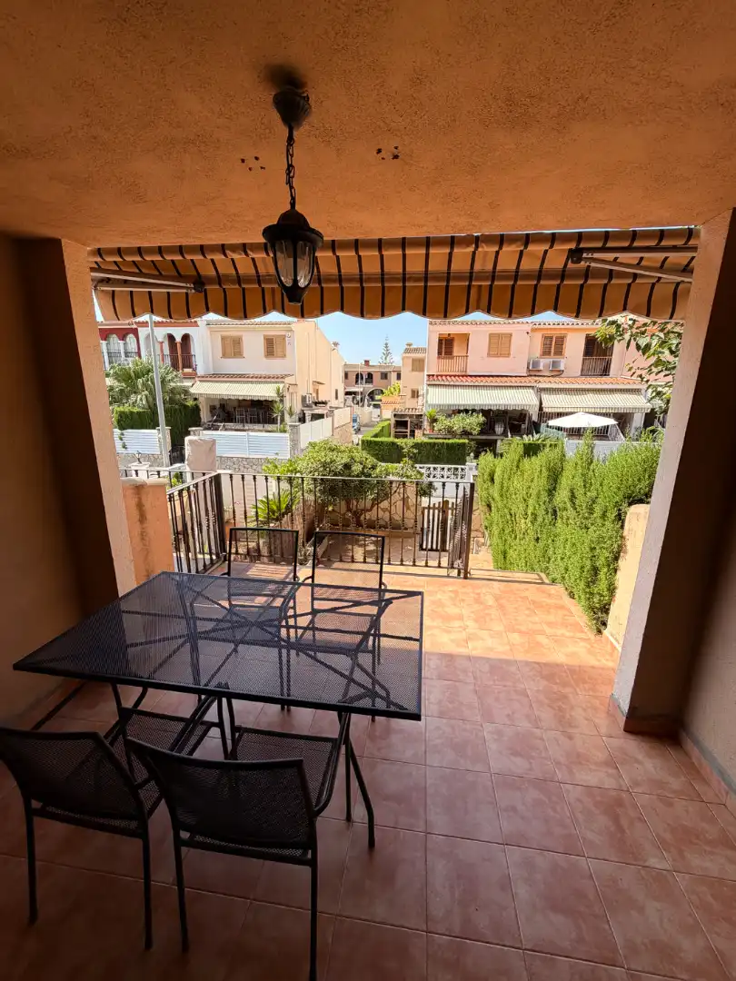 Terrassa de Casa adosada de lloguer en Benicasim / Benicàssim amb Jardí privat, Terrassa i Traster