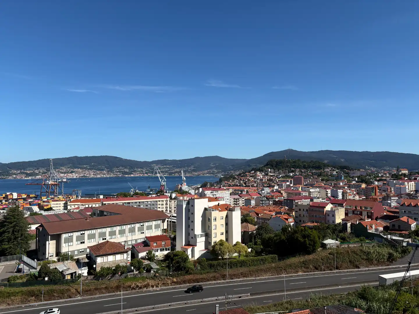 Exterior view of Flat for sale in Vigo   with Storage room and Balcony