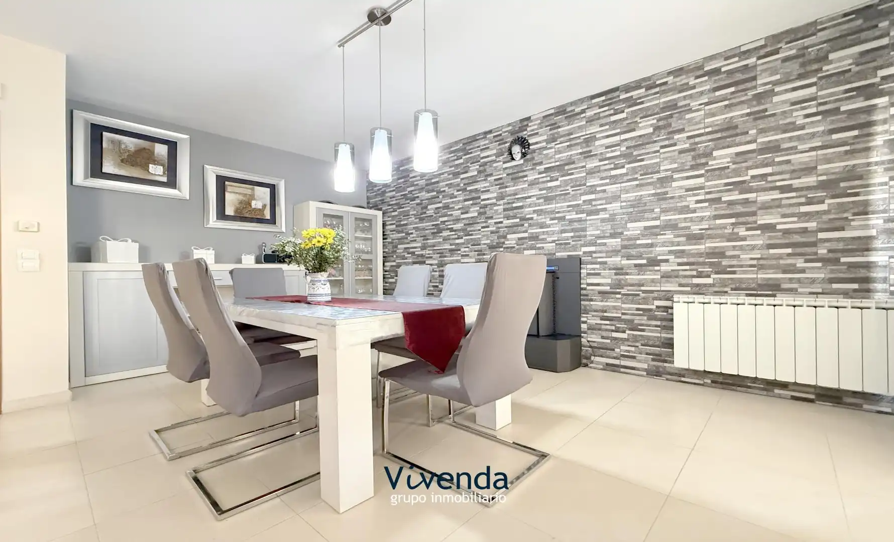 Comedor de Casa adosada en venta en Cedillo del Condado con Calefacción, Terraza y Trastero