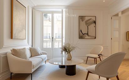 Living room of Flat for sale in  Madrid Capital  with Air Conditioner, Parquet flooring and Terrace