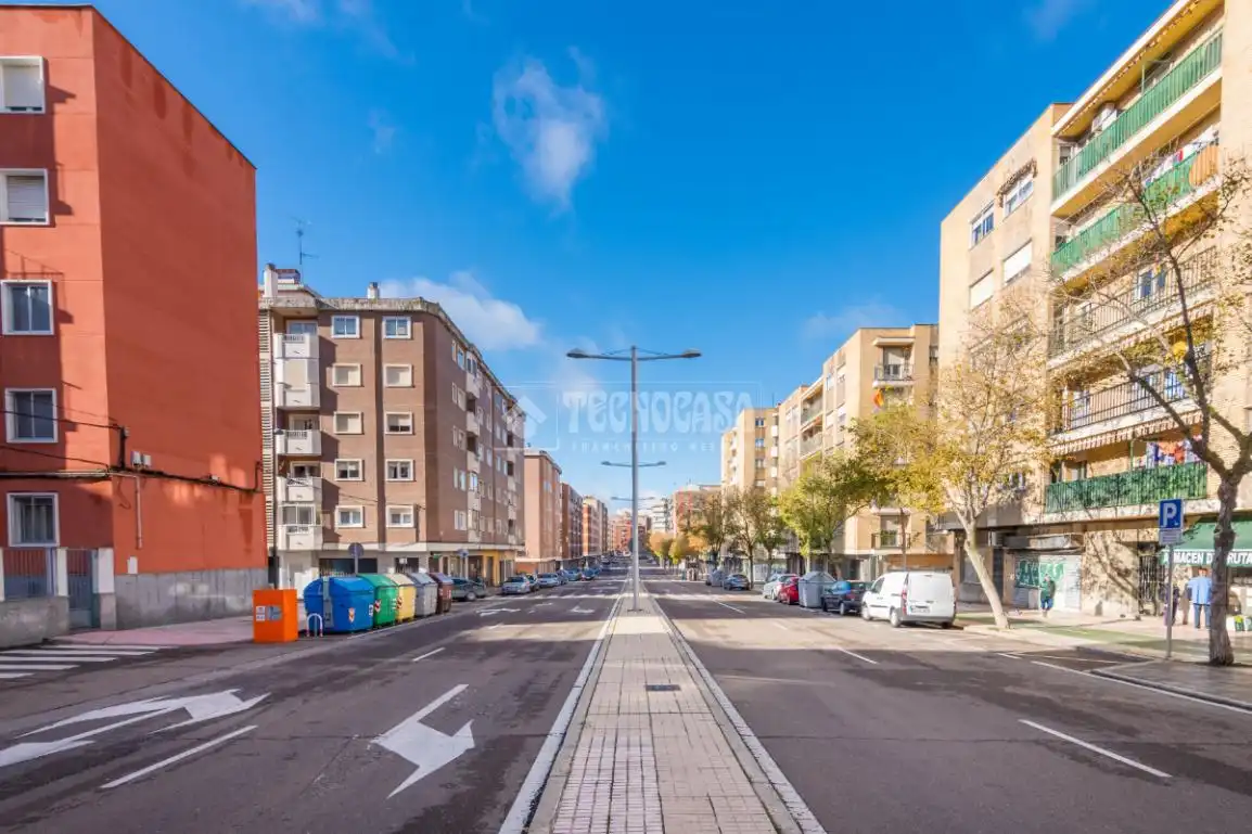 Vista exterior de Piso en venta en Salamanca con Aire acondicionado, Calefacción y Jardín privado