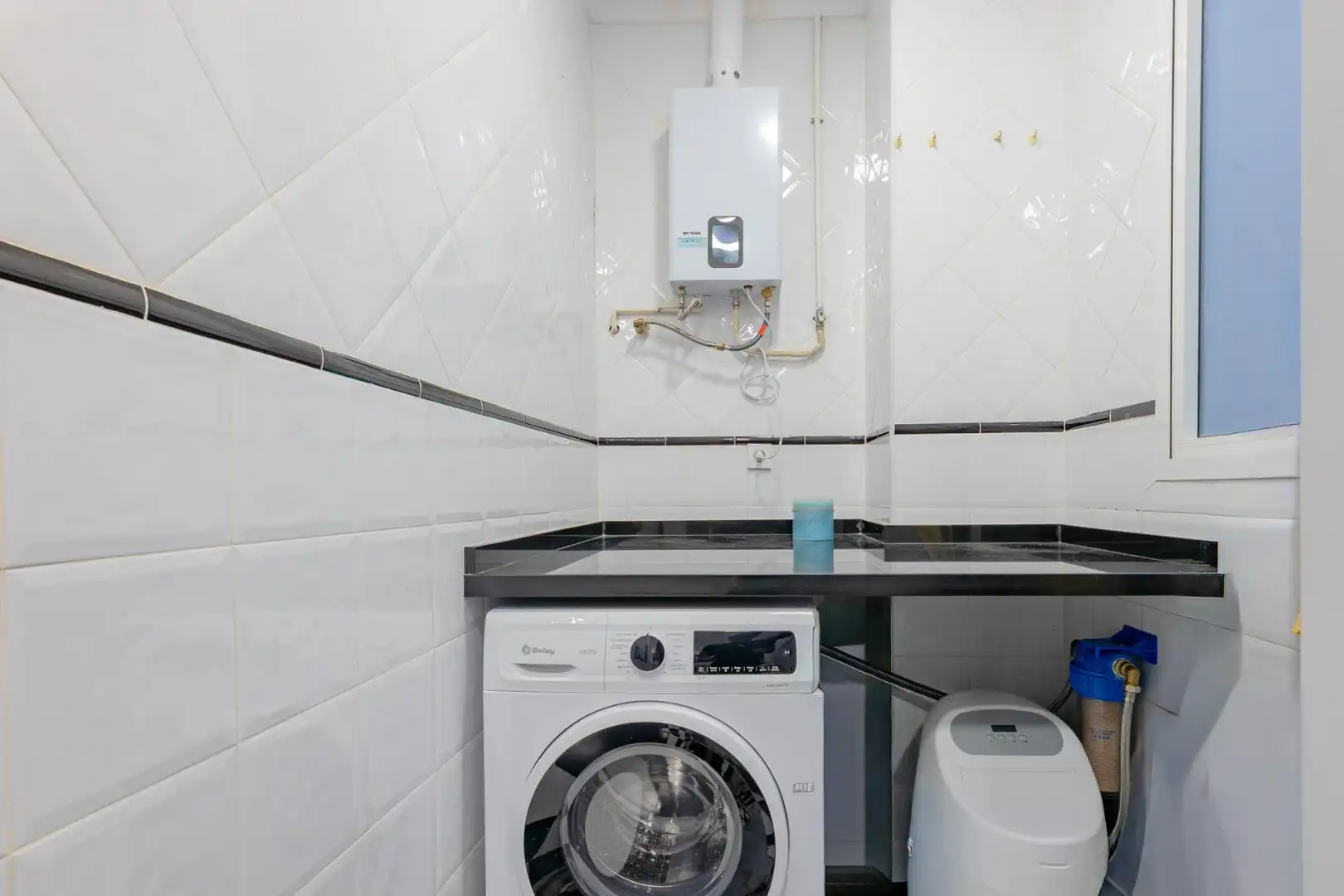 Baño de Piso de alquiler en Valencia con Aire acondicionado, Calefacción y Amueblado