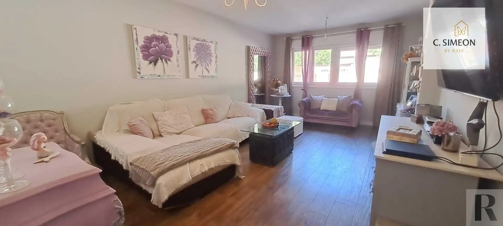 Sala d'estar de Casa adosada en venda en Villarejo de Salvanés amb Aire condicionat, Calefacció i Terrassa