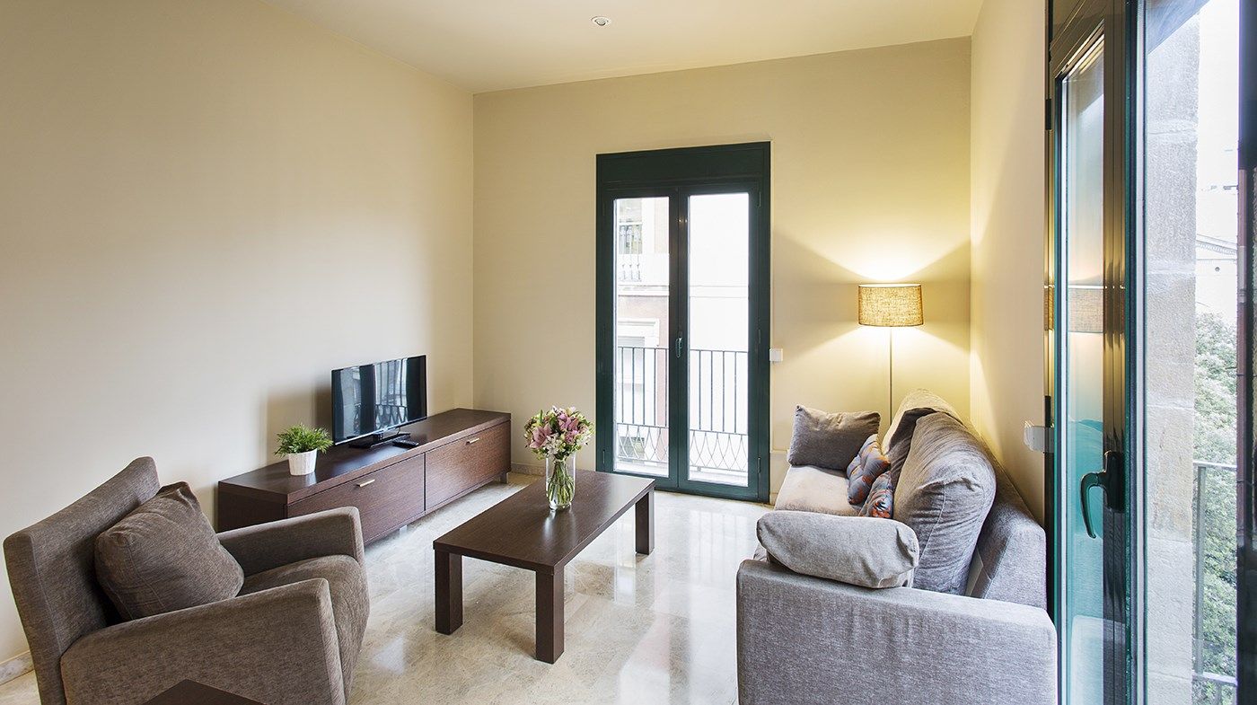 Sala de estar de Piso de alquiler en  Barcelona Capital con Aire acondicionado, Calefacción y Amueblado