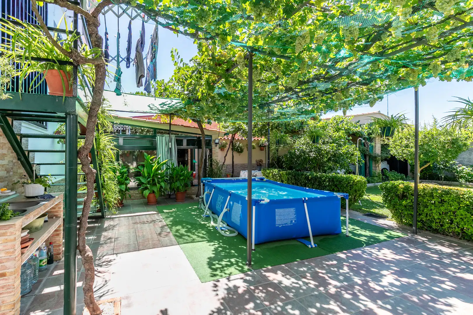 Piscina de Casa adosada en venda en Alagón del Río amb Aire condicionat, Calefacció i Jardí privat