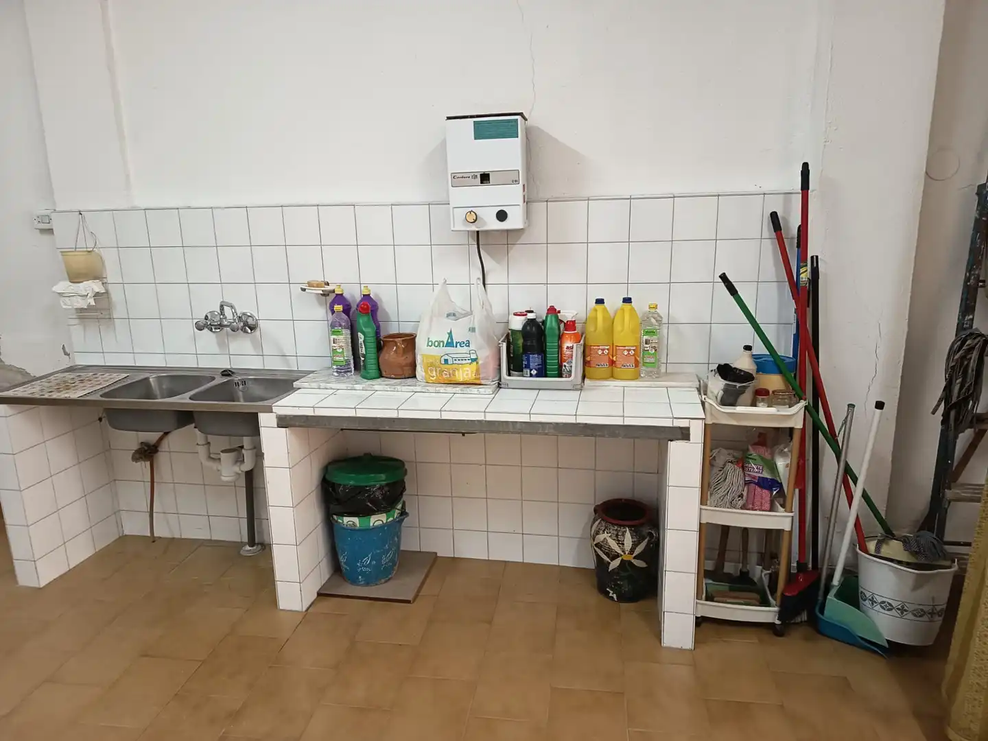 Local comercial en venda a Centro, imagen 4