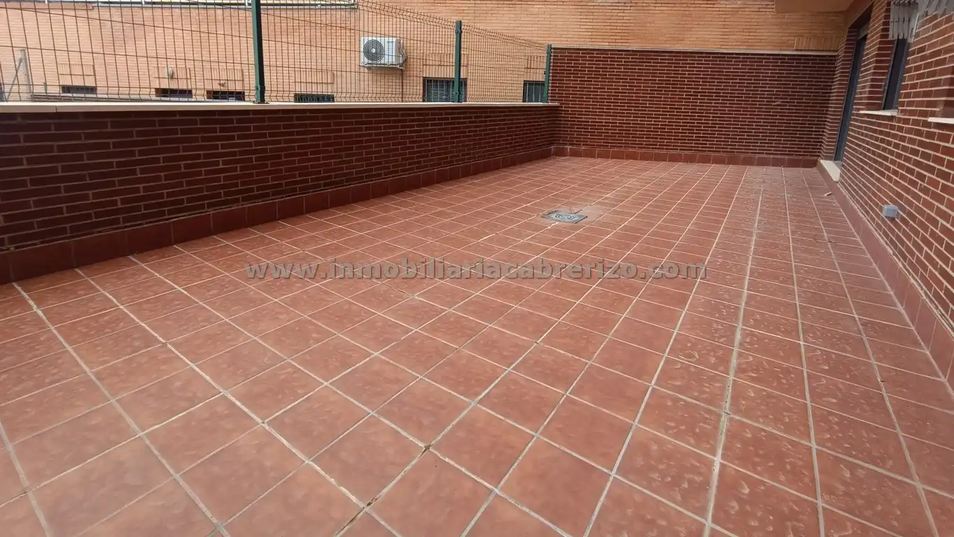 Terraza de Apartamento en venta en Villamediana de Iregua con Calefacción, Jardín privado y Parquet