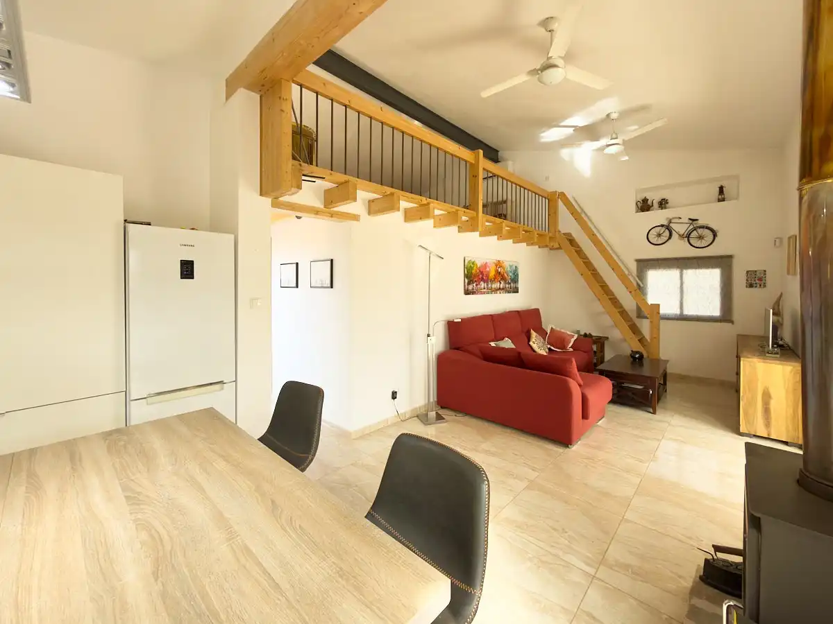 Wohnzimmer von Country house zum Verkauf in Aspe mit Klimaanlage, Heizung und Privatgarten