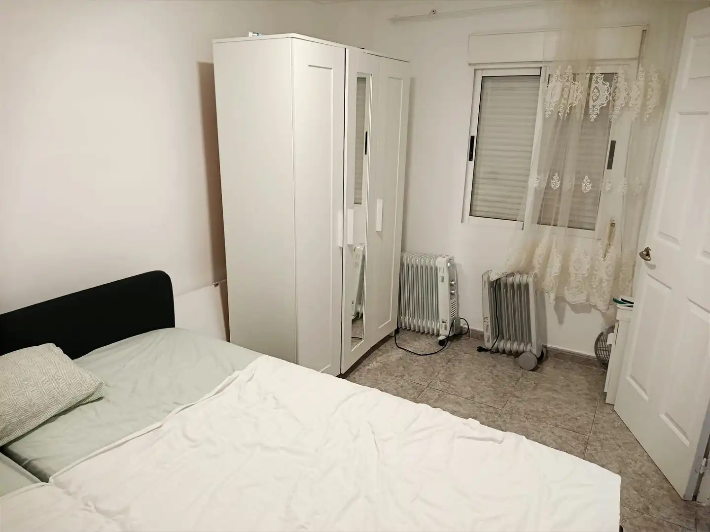 Habitación de Piso en venta en Elche / Elx con Aire acondicionado, Calefacción y Amueblado