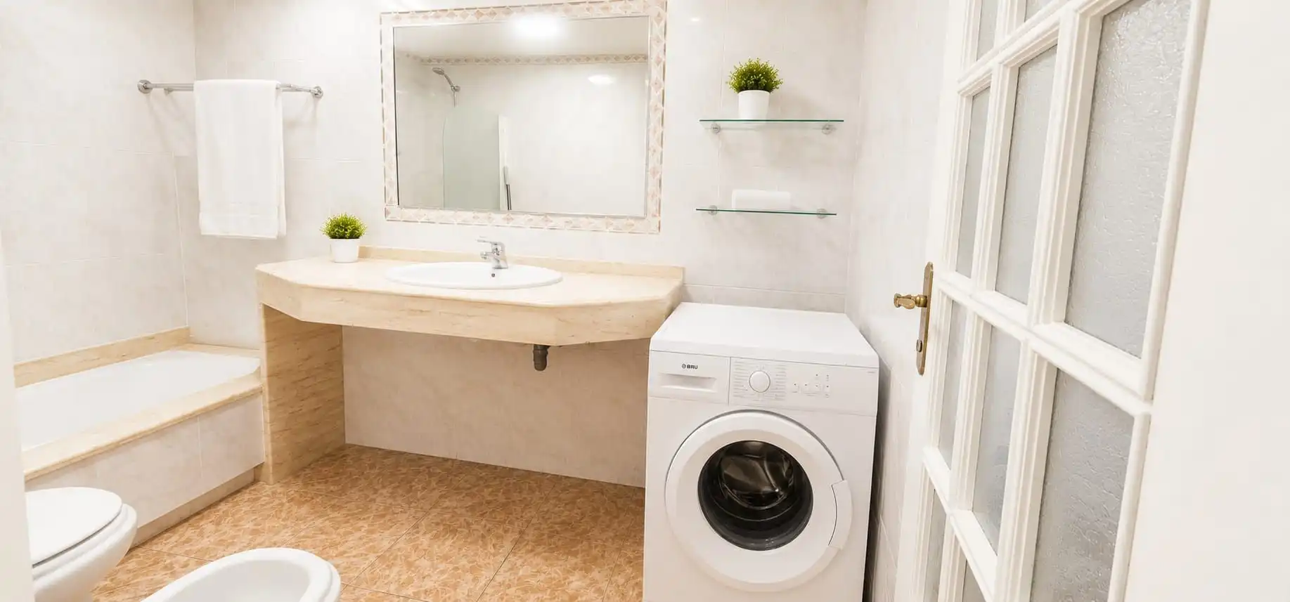 Baño de Piso en venta en El Rosario con Terraza