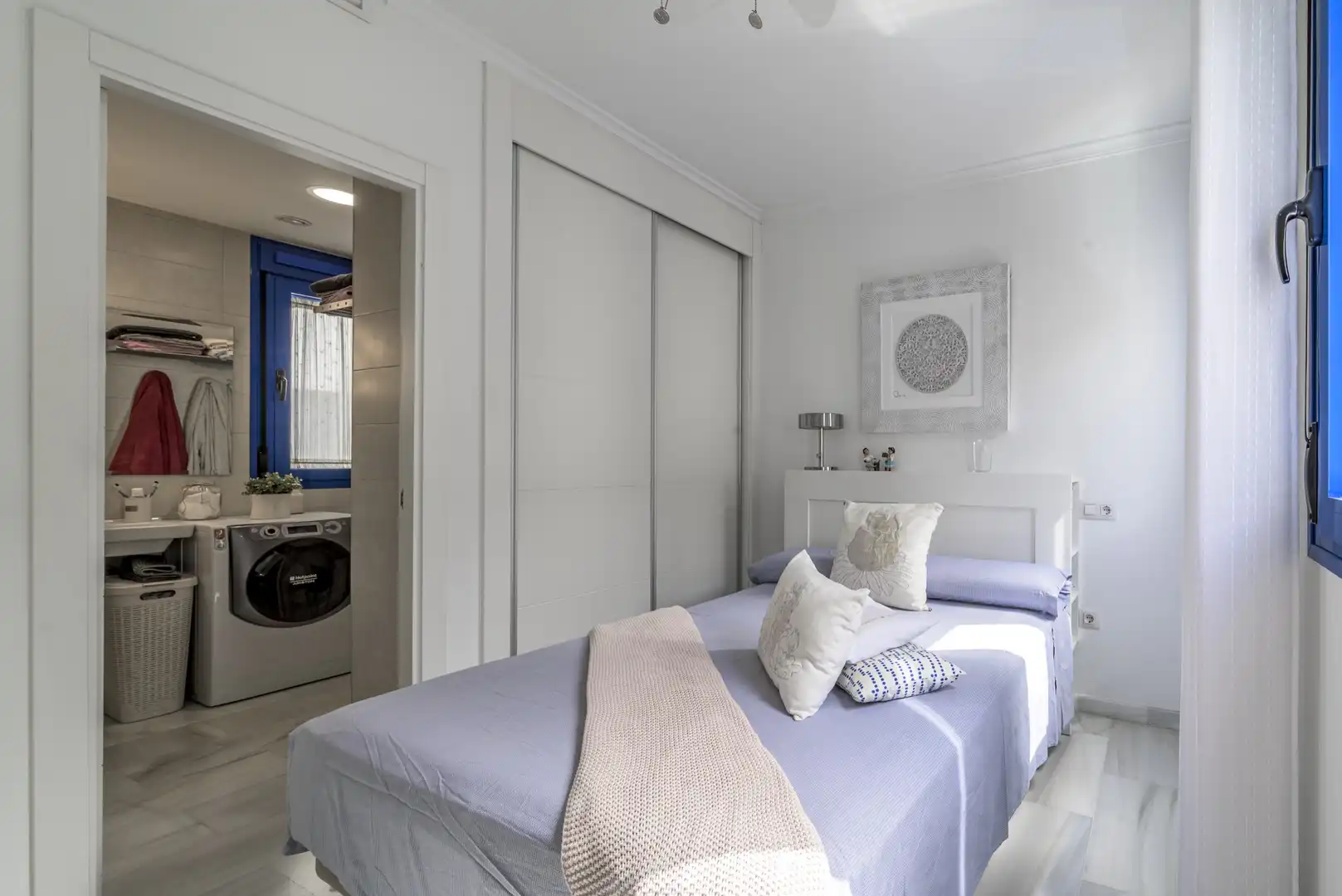 Dormitori de Apartament en venda en Fuengirola amb Aire condicionat, Moblat i Balcó