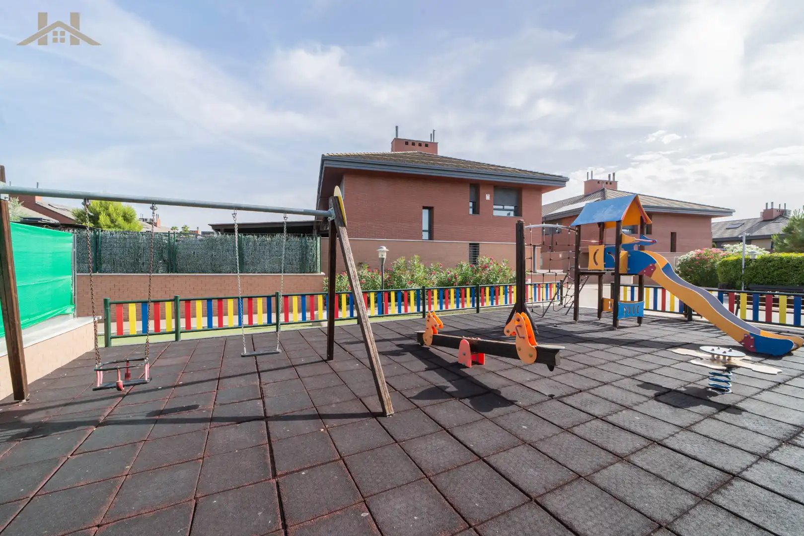 Terrassa de Casa adosada en venda en Getafe amb Aire condicionat, Calefacció i Jardí privat