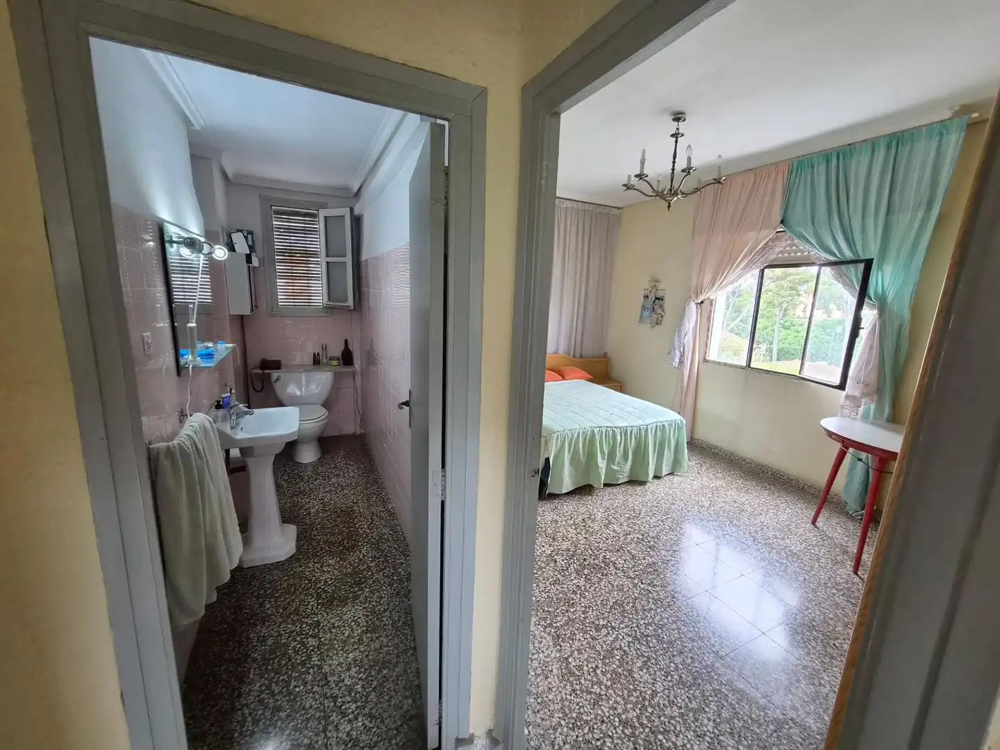 Bedroom of Flat for sale in Godella  with Balcony
