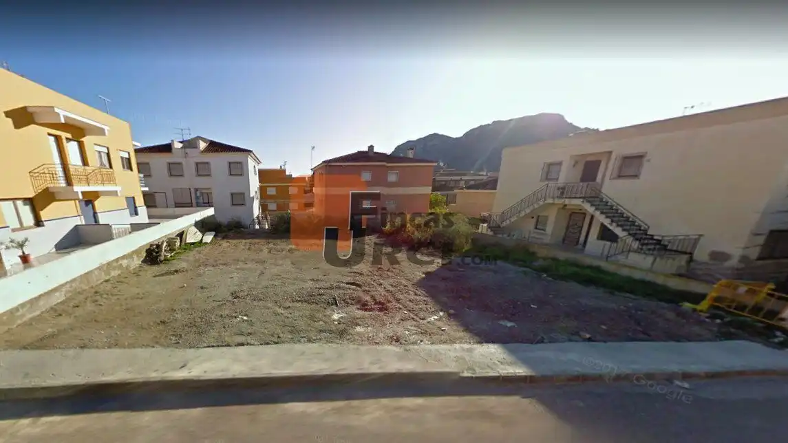 Residential land for sale in Calabardina