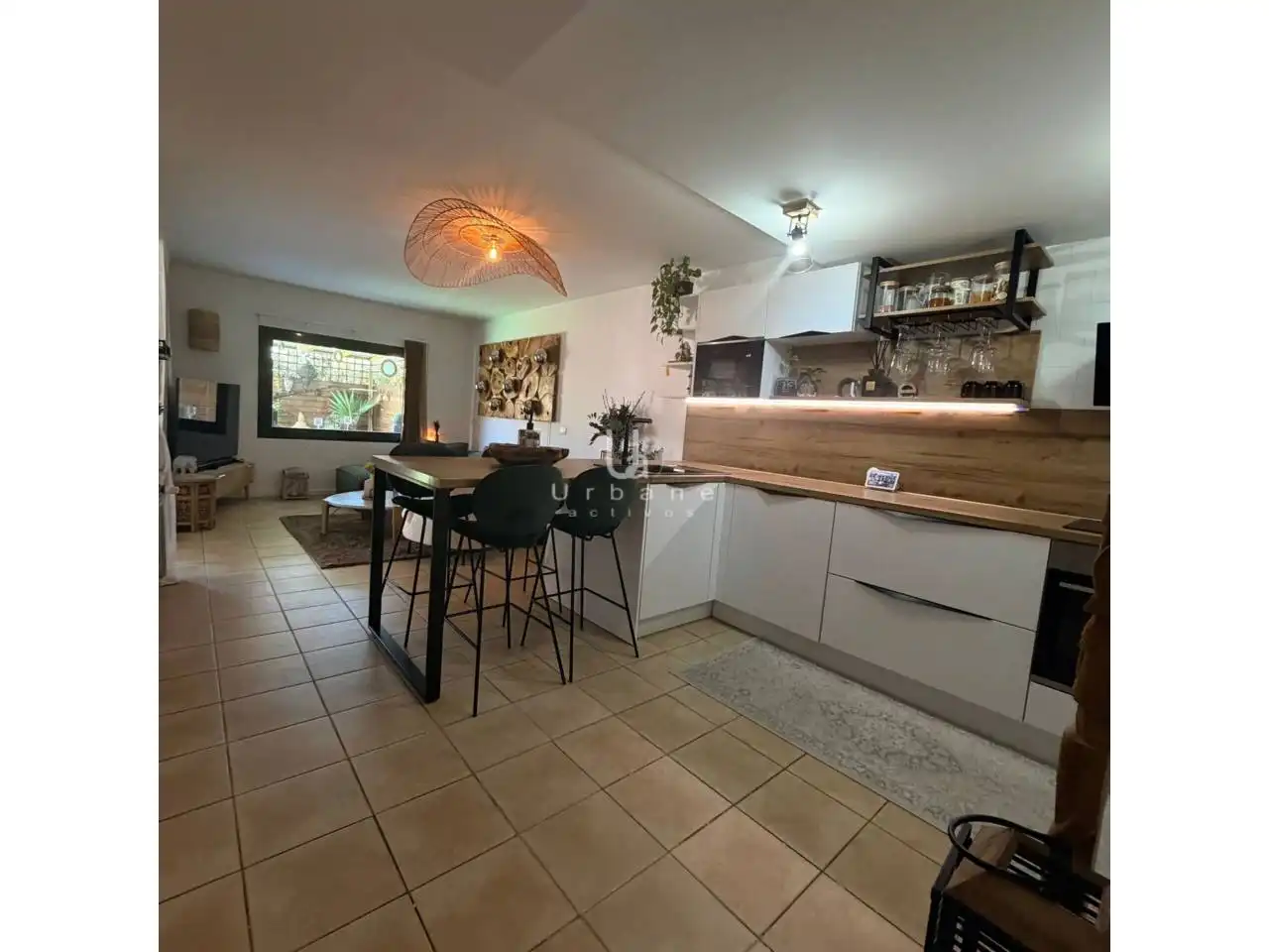 Küche von Wohnung zum Verkauf in Murcia mit Klimaanlage, Heizung und Privatgarten