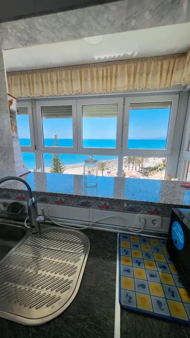 Apartamento de alquiler en Avenida el Faro, 75, Centro Internacional