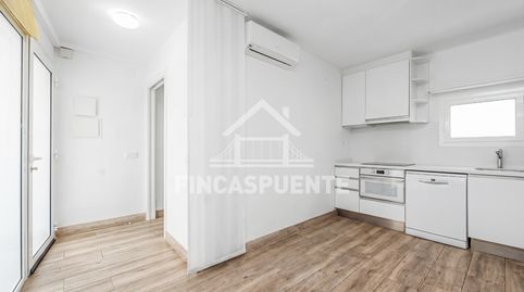 Foto 4 de Piso en venta en El Camp de l'Arpa del Clot, Barcelona Capital