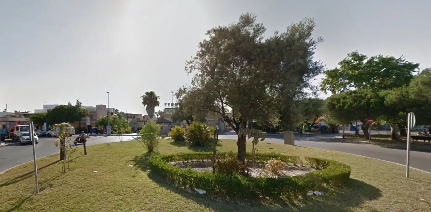 Local comercial en venta en Ayuntamiento - Barrio Alto