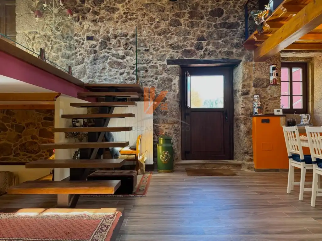 Casa o chalet en venta en A Estrada  con Jardín privado, Horno y Balcón