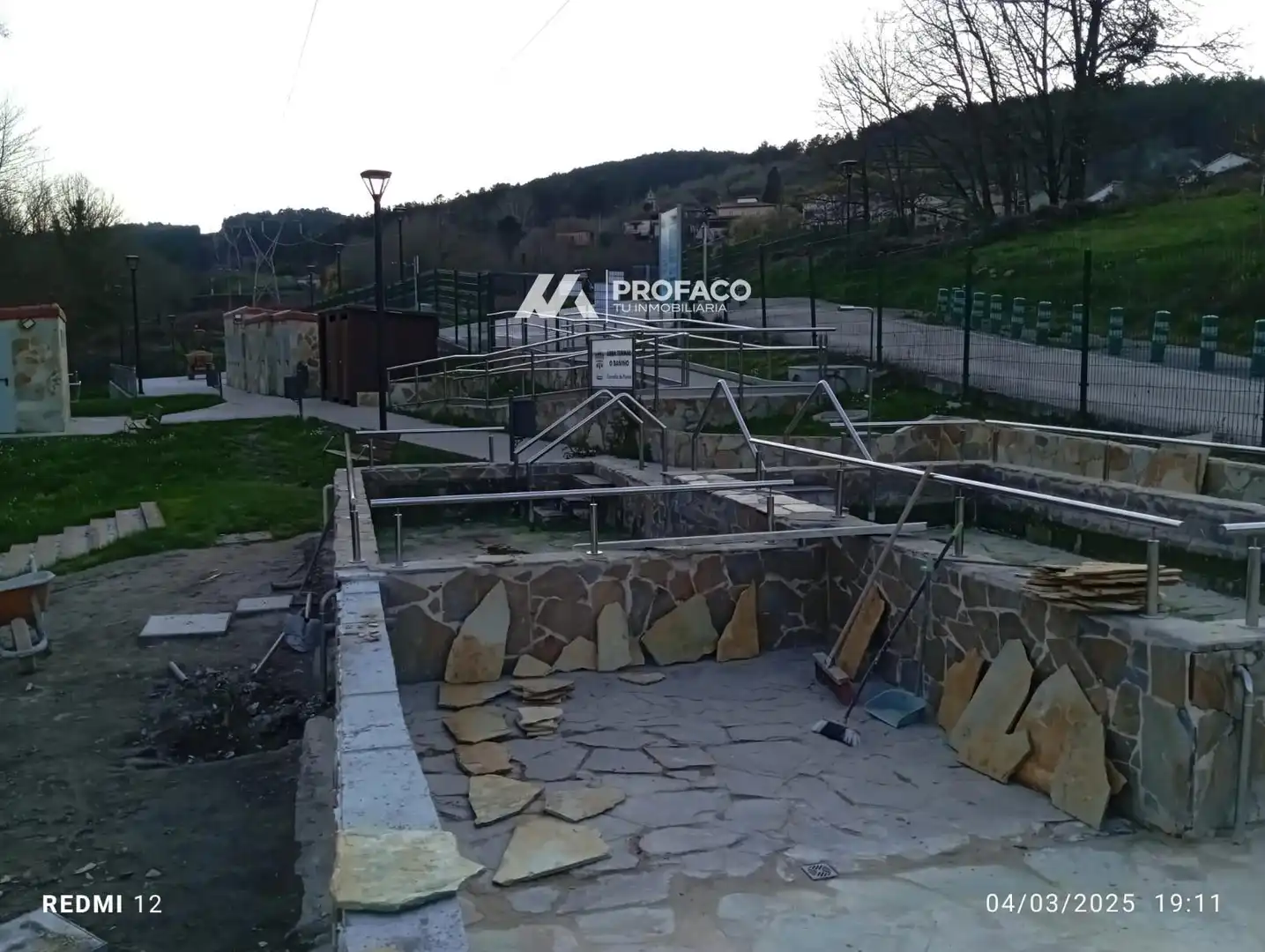 Piscina de Casa o xalet en venda en Punxín amb Calefacció i Traster