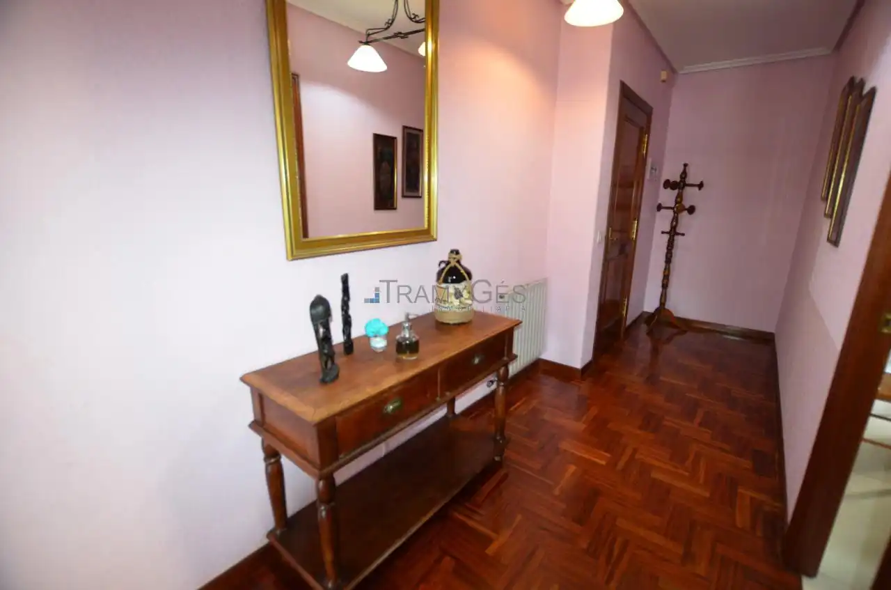 Flat for sale in Tui  with Heating, Parquet flooring and Balcony