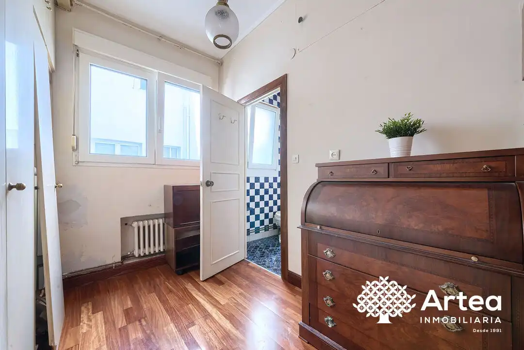 Flat for sale in Bilbao   with Heating