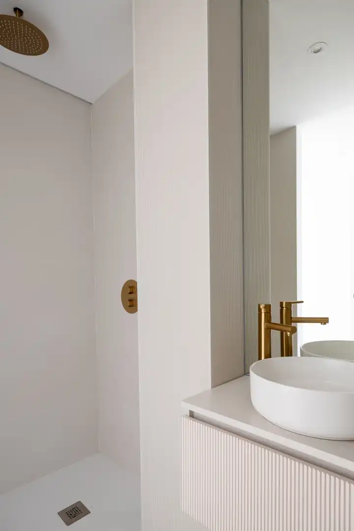 Bathroom of Apartments for sale in Málaga