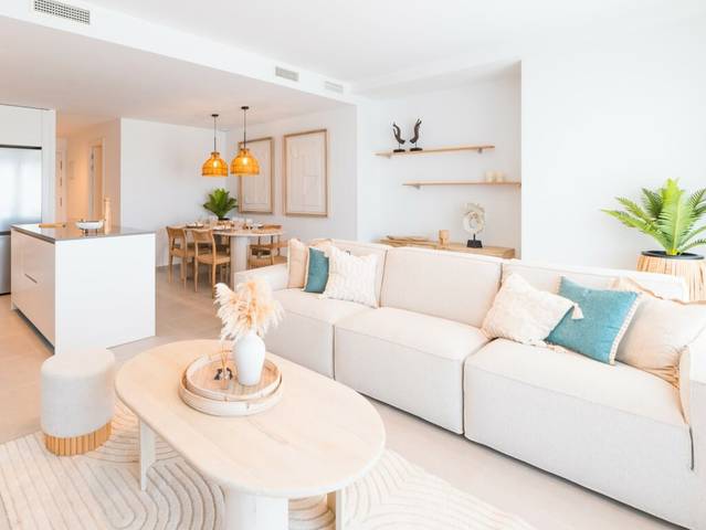 Piso en Venta en Calle Islas Bermudas, 100 en Cancelada