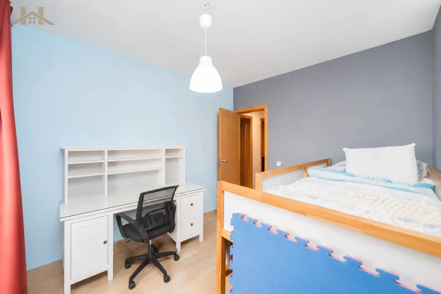 Dormitori de Casa o xalet en venda en Illescas amb Aire condicionat, Calefacció i Jardí privat