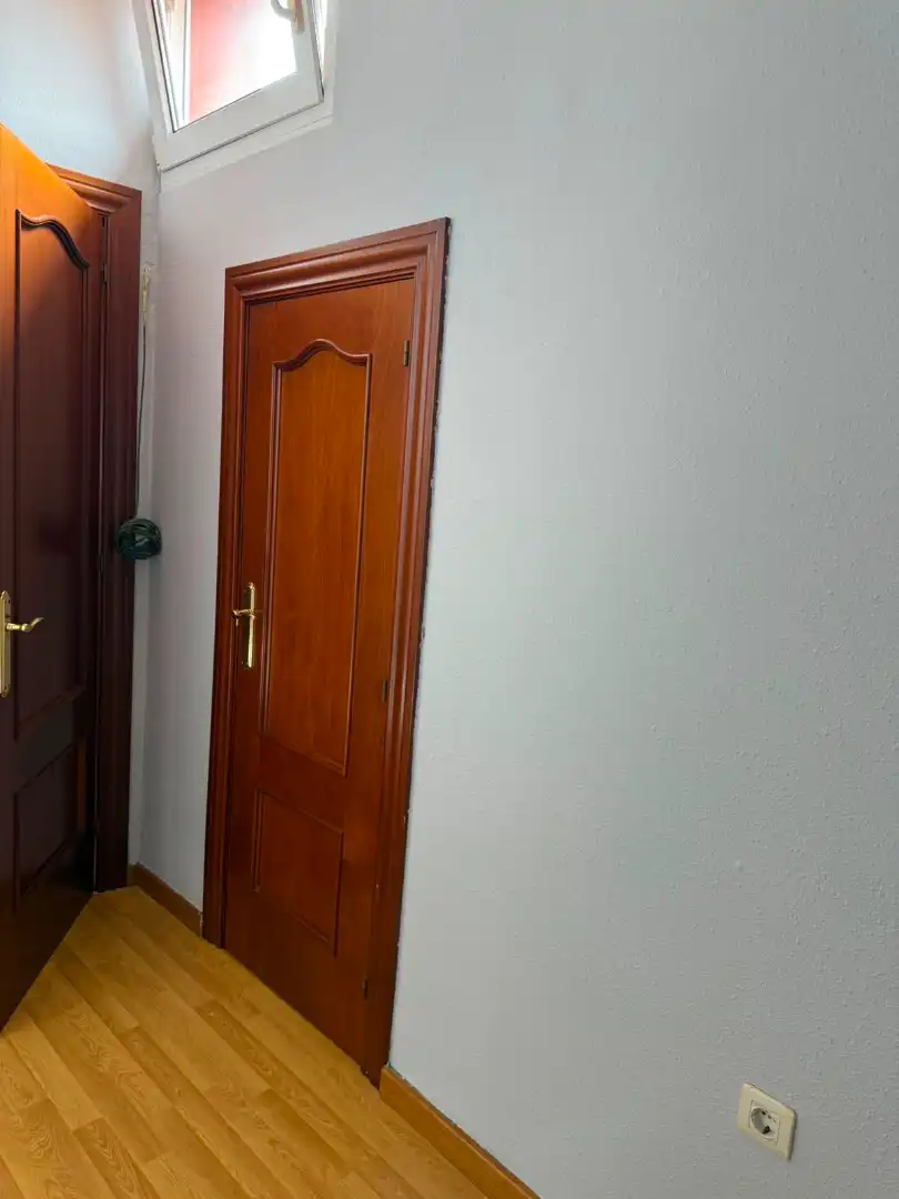 Bedroom of Flat for sale in Gijón   with Heating, Parquet flooring and Furnished