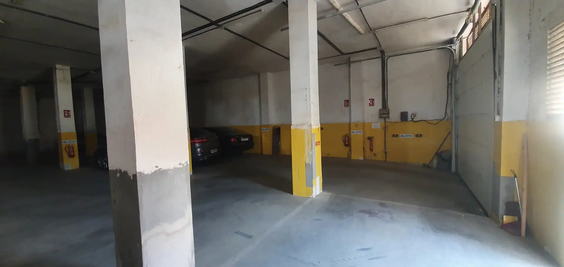 Local comercial en venta en Calle Federica Montseny 3, imagen 4