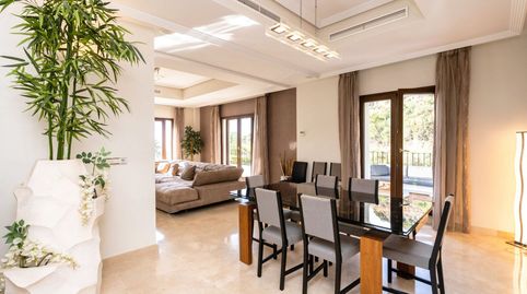 Villa independiente de lujo con piscina, privacidad y prestigio en Benahavis Hills Country Club, imatge 5