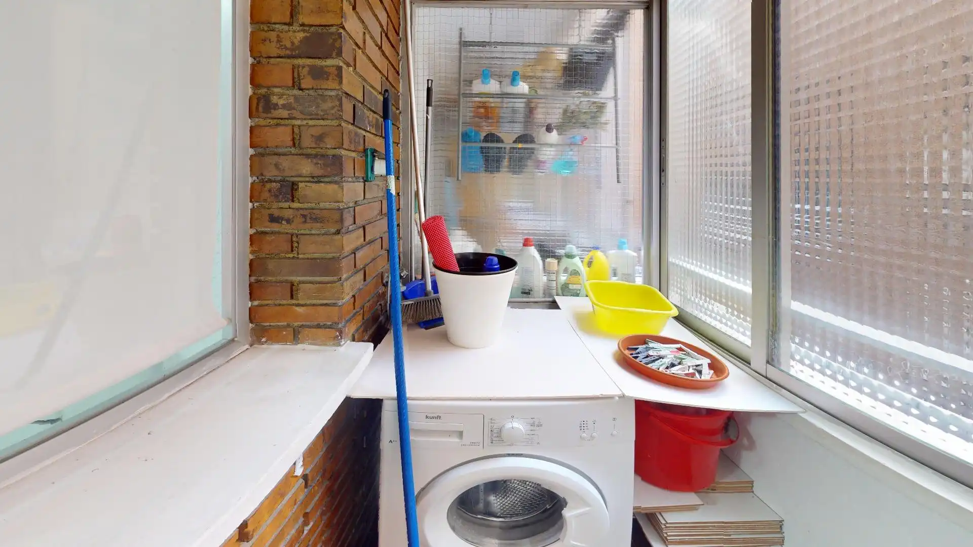 Balcony of Flat for sale in Alcalá de Henares  with Heating