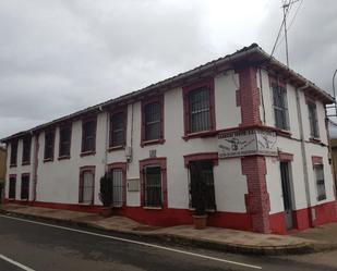 Exterior view of Industrial buildings for sale in Villaquilambre