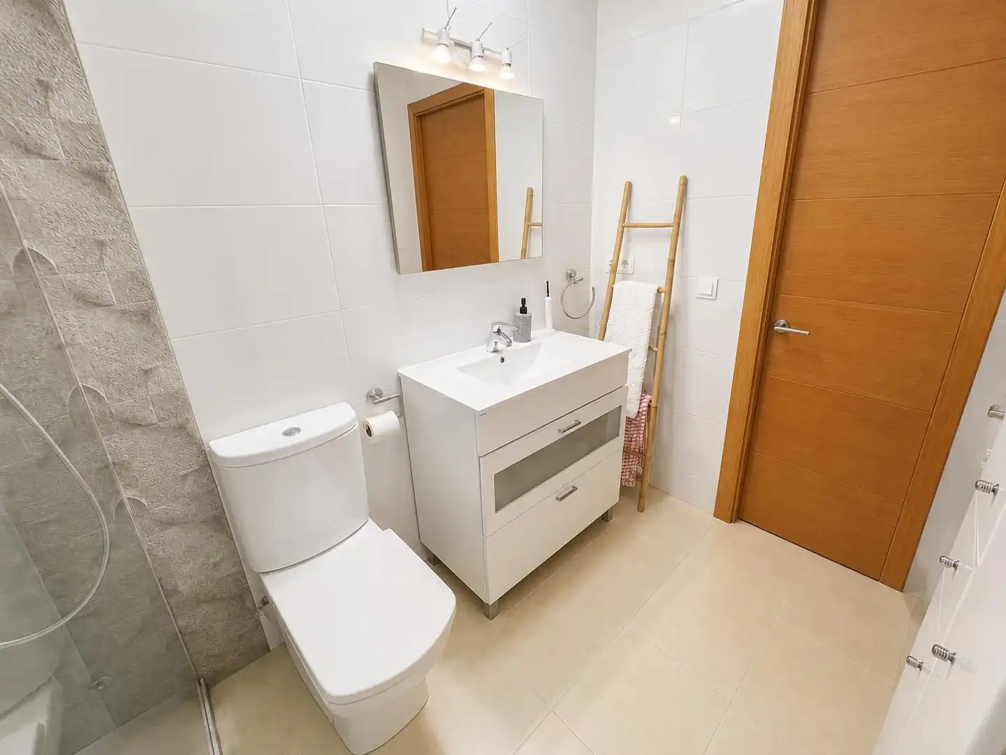 Piso con ascensor en venta en Carrer Narcís Monturiol, imagen 30