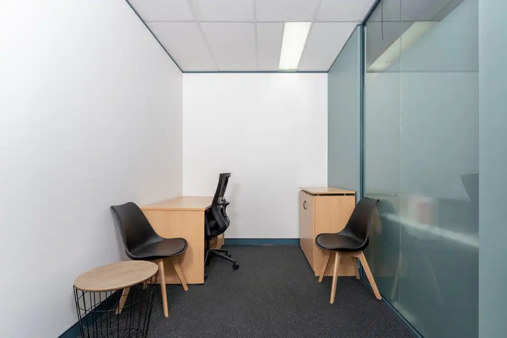 Office for rent in A Coruña Capital   with Air Conditioner, Heating and Furnished