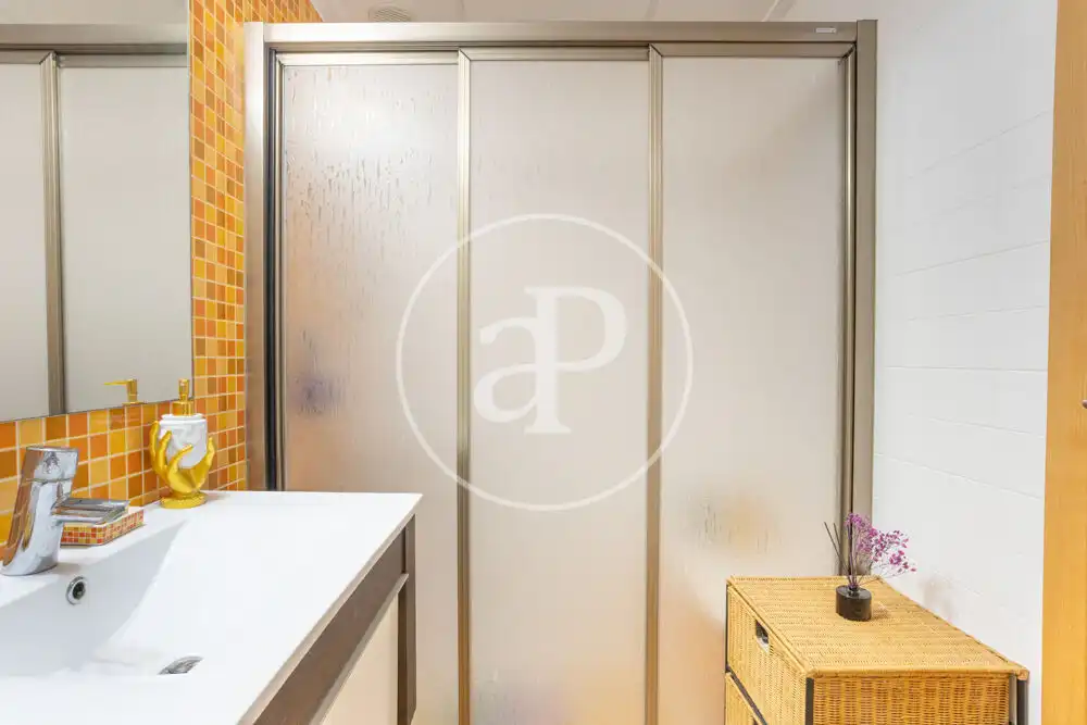 Bathroom of Detached homes for sale in Castellón de la Plana / Castelló de la Plana  with Air Conditioner, Heating and Terrace
