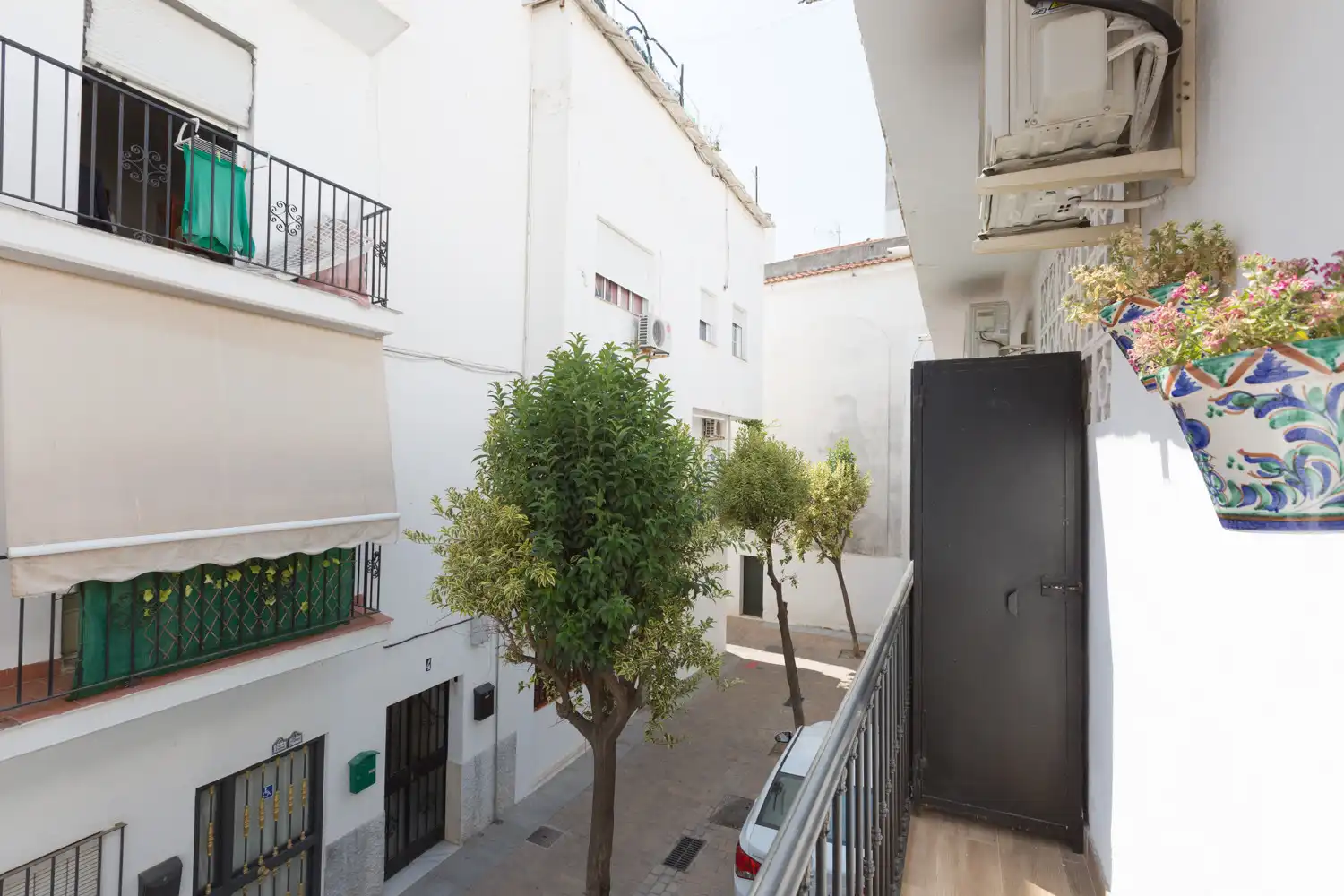 Exterior view of Apartments for sale in Marbella  with Air Conditioner, Terrace and Furnished