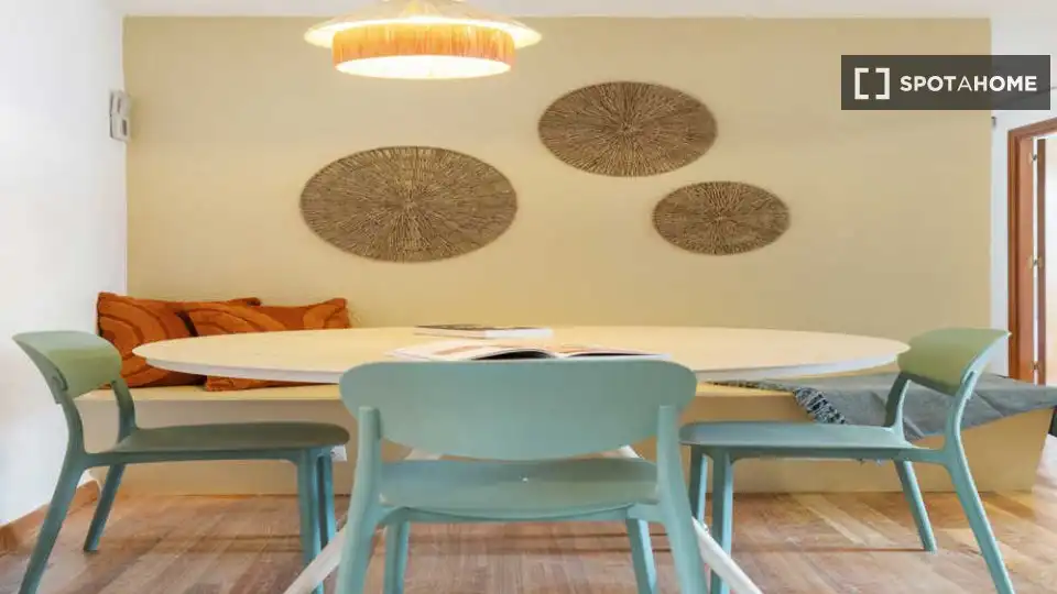 Dining room of Flat for rent in Madrid  with Air Conditioner, Heating and Furnished