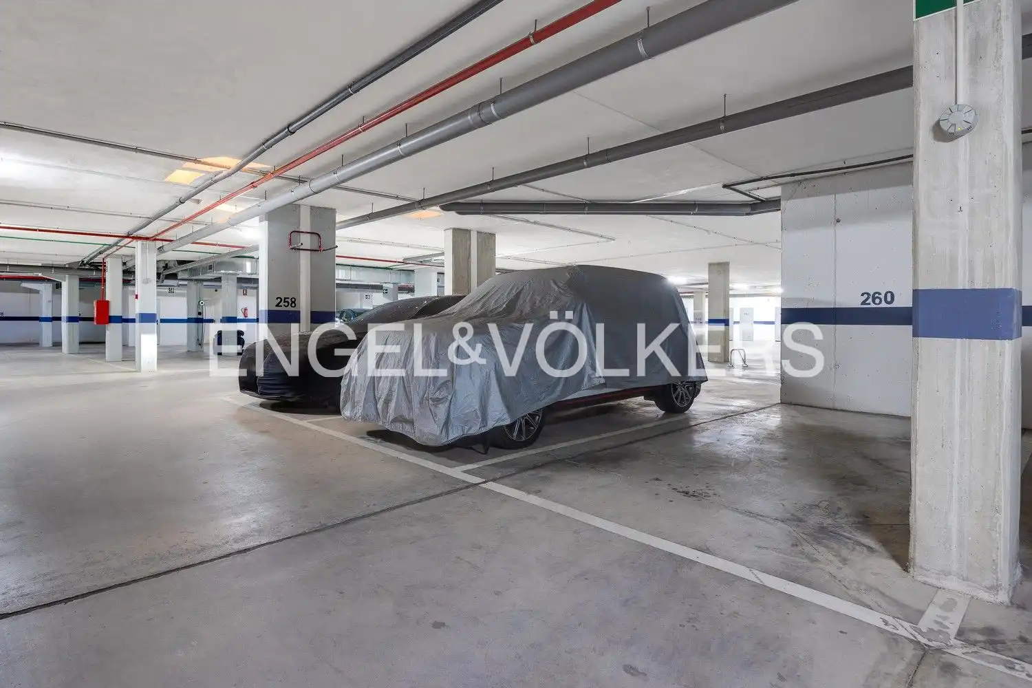 Parkplatz von Erdgeschoss zum Verkauf in Torrevieja mit Klimaanlage, Heizung und Terrasse