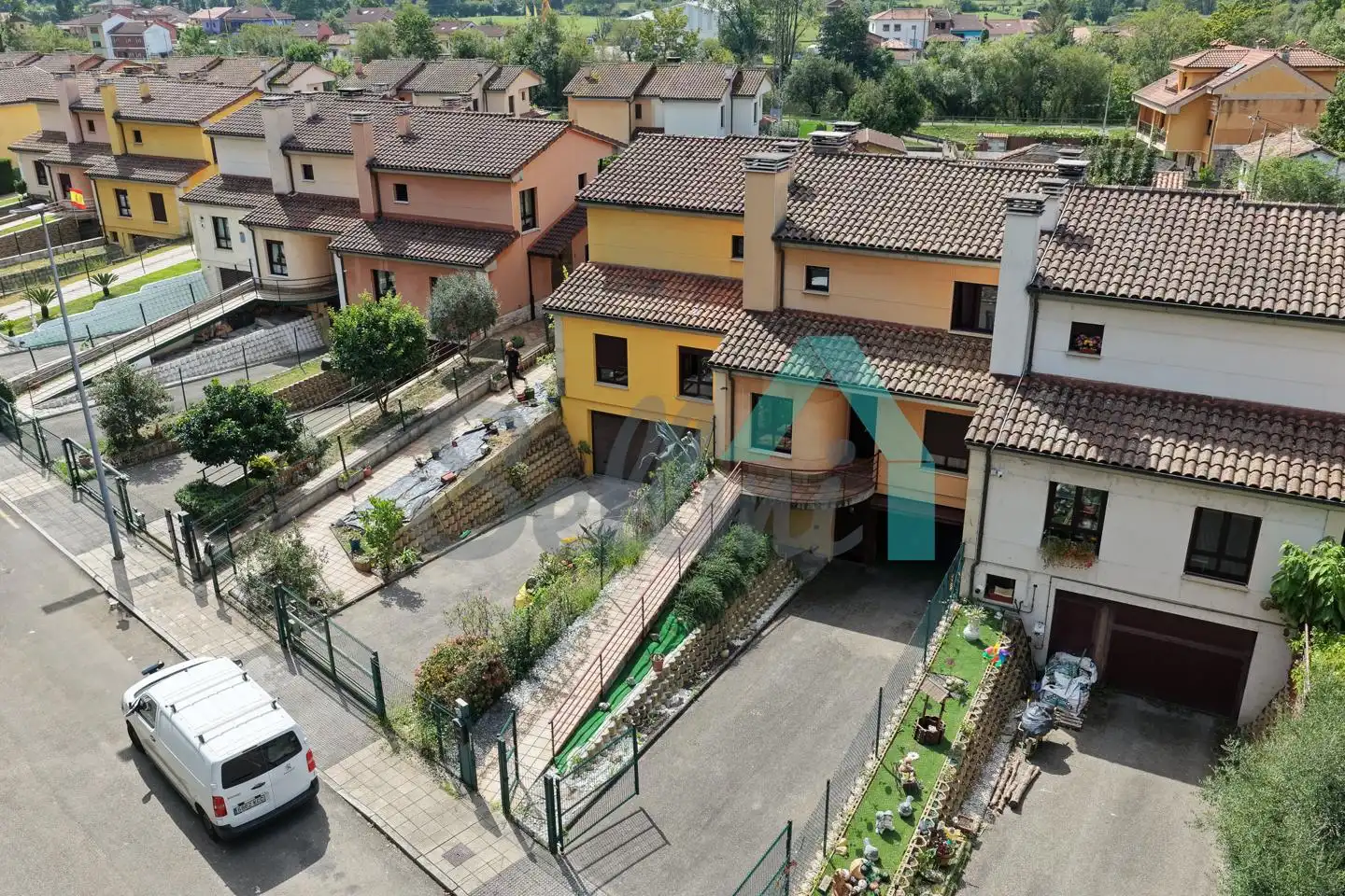 Detached homes for sale in Urbanización Río Nalón, Ribera de Arriba